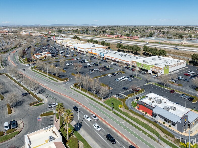 More Photos Of 44410-44600 Valley Central Way, Lancaster General Retail For Lease