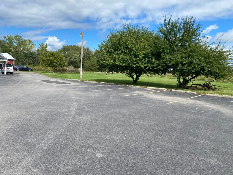 More Photos Of 3333 Lockport Olcott Rd, Newfane Restaurant For Sale