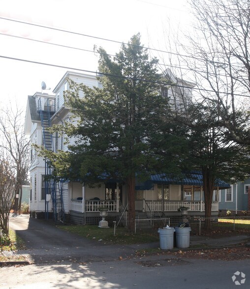 More Photos Of 58 Saint James St, Kingston Apartments For Sale