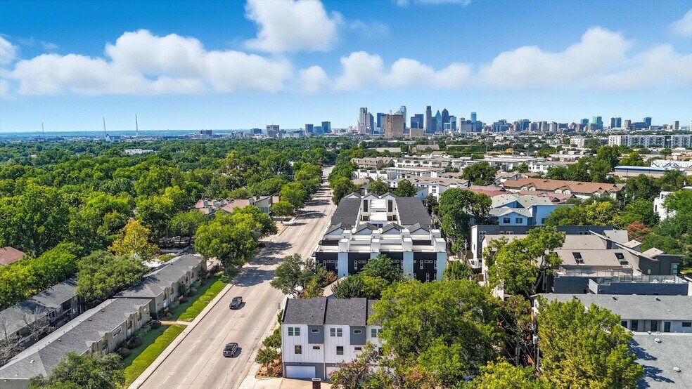 Primary Photo Of 5647 Live Oak, Dallas Apartments For Sale
