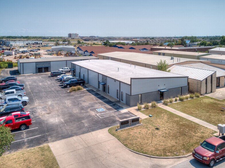 More Photos Of 2845 Broce Dr, Norman Office For Sale