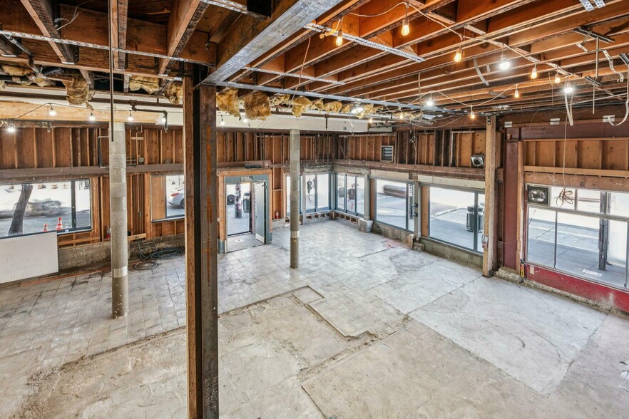 More Photos Of 500-508 Castro St, San Francisco Storefront Retail Residential For Lease
