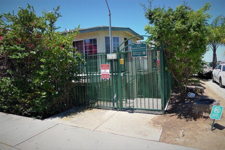 More Photos Of 4210 52nd St, San Diego Apartments For Sale