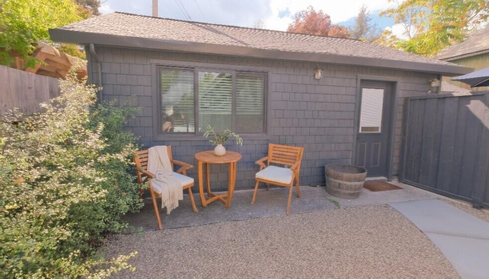 More Photos Of 1433 Oak Ave, Saint Helena Apartments For Sale