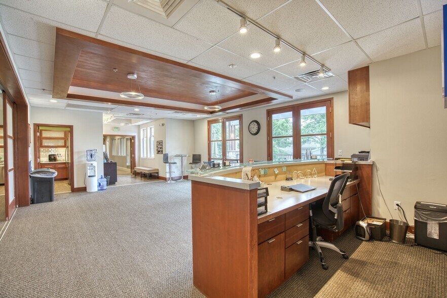 More Photos Of 4790 Table Mesa Dr, Boulder Office For Lease