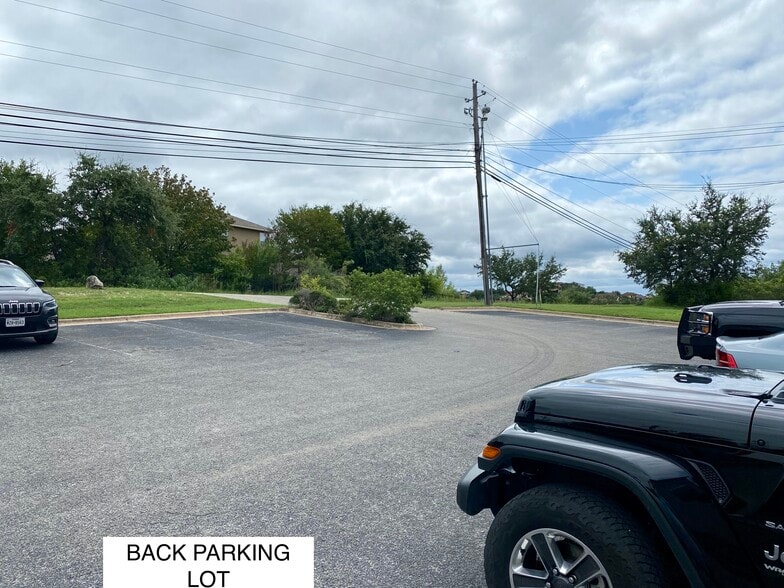 More Photos Of 907 Ranch Road 620 S, Austin Office Residential For Lease