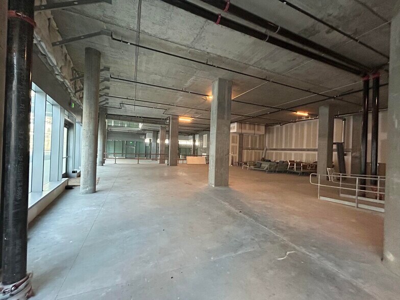 More Photos Of 1000 W 8th St, Los Angeles Apartments For Lease