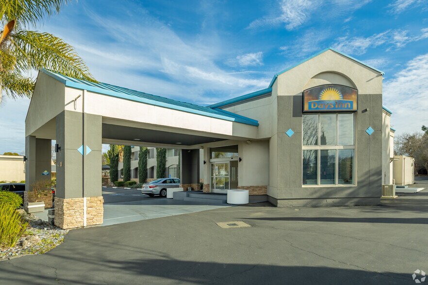 More Photos Of 4100 Chiles Rd, Davis Hotel For Sale
