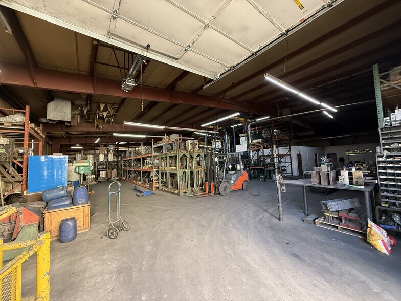 More Photos Of 2050 S Pecos St, Denver Warehouse For Sale