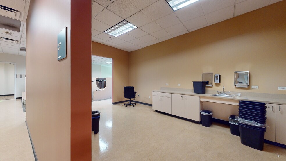 More Photos Of 2080 E 20th St, Chico Office For Lease