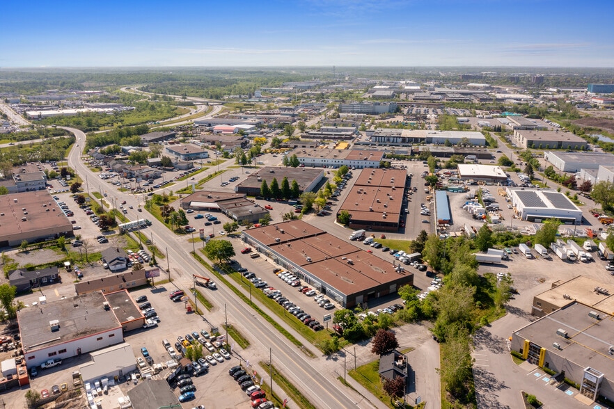 More Photos Of 1440-1458 Cyrville Rd, Ottawa Warehouse For Lease