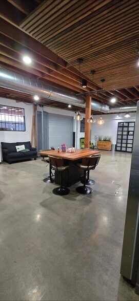 More Photos Of 5055 Exposition Blvd, Los Angeles Loft Creative Space For Lease