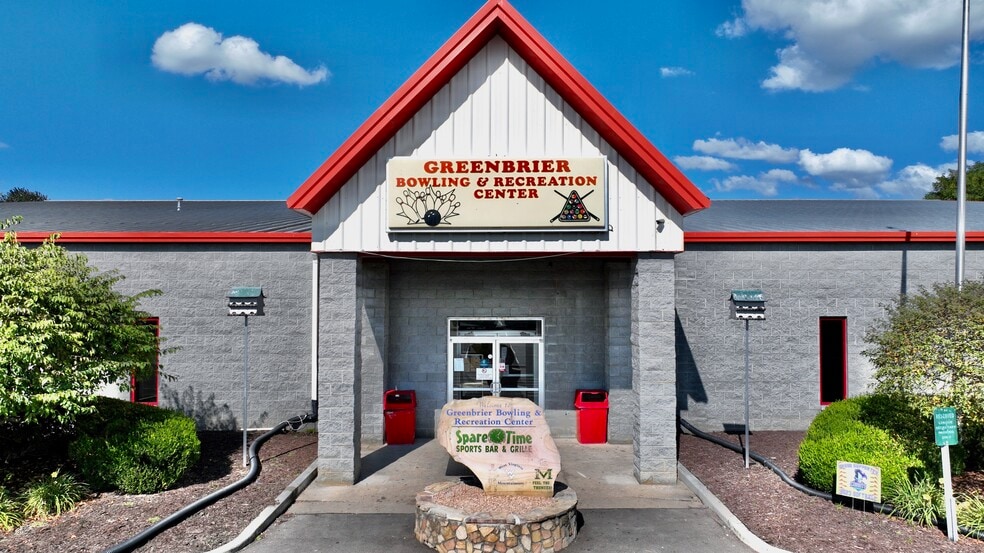 More Photos Of 157 Maple Carriage Dr, Lewisburg Bowling Alley For Sale