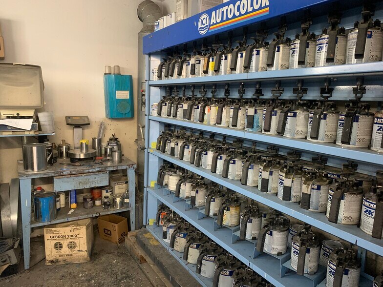 More Photos Of 41R Central St, East Bridgewater Auto Repair For Sale