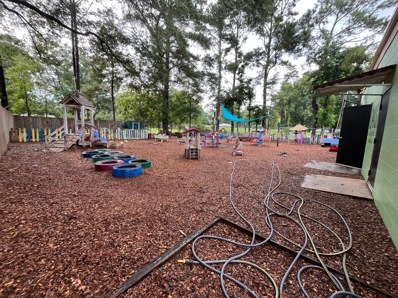 More Photos Of 2707 Idamor Dr, Charleston Daycare Center For Sale
