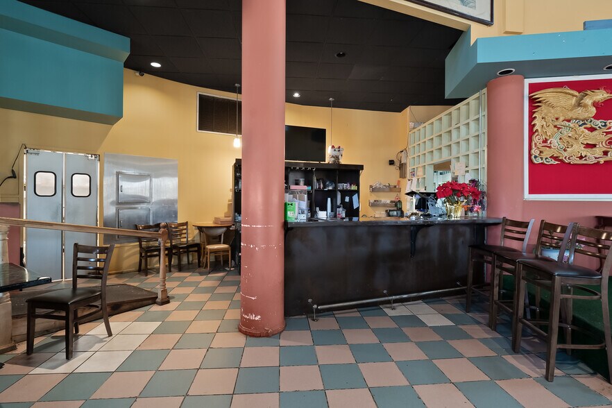 More Photos Of 2936 Kirby Whitten Rd, Memphis Restaurant For Sale