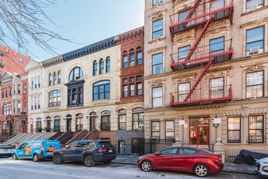More Photos Of 220 W 122nd St, New York Apartments For Sale