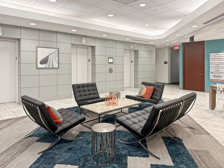 Primary Photo Of 1221 Brickell Ave, Miami Coworking Space
