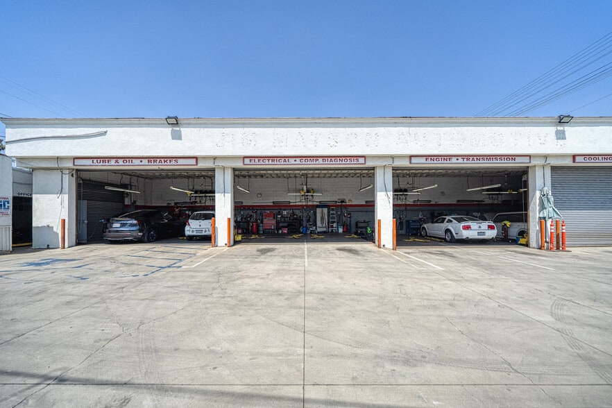 More Photos Of 4320 W Pico Blvd, Los Angeles Auto Repair For Sale