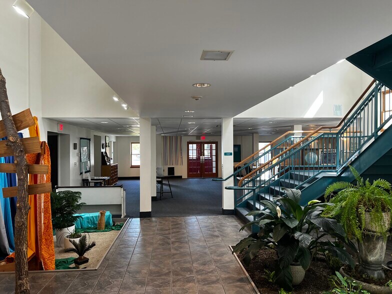 More Photos Of , Middlefield Specialty For Sale