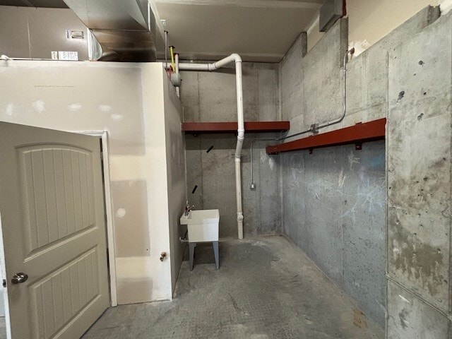 More Photos Of 207 Peach Way, Columbia Flex For Lease