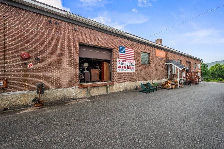 More Photos Of 46 Wight St, Berlin Warehouse For Sale