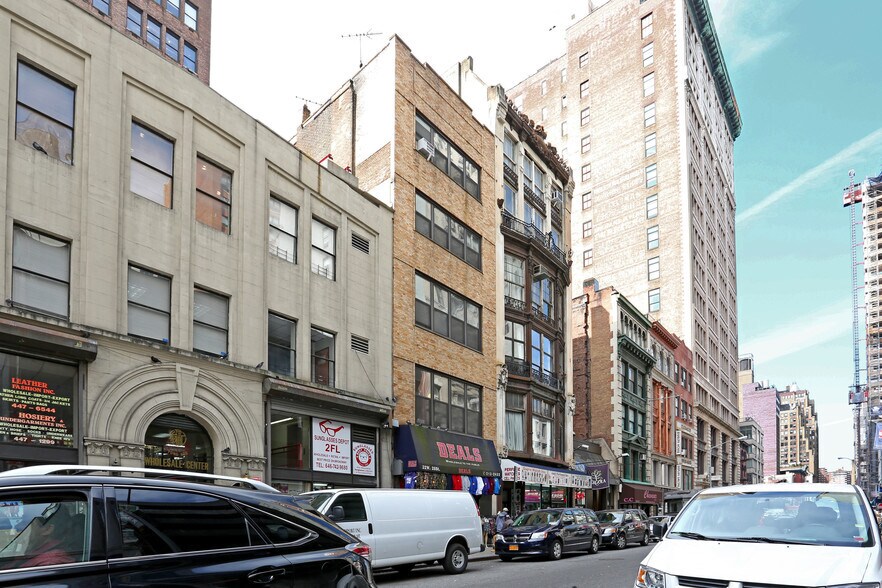 Primary Photo Of 32 W 28th St, New York Office For Lease