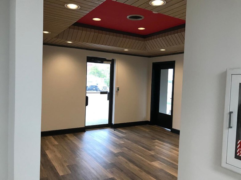 More Photos Of 2617 Grandview Ave, Nashville Office For Lease