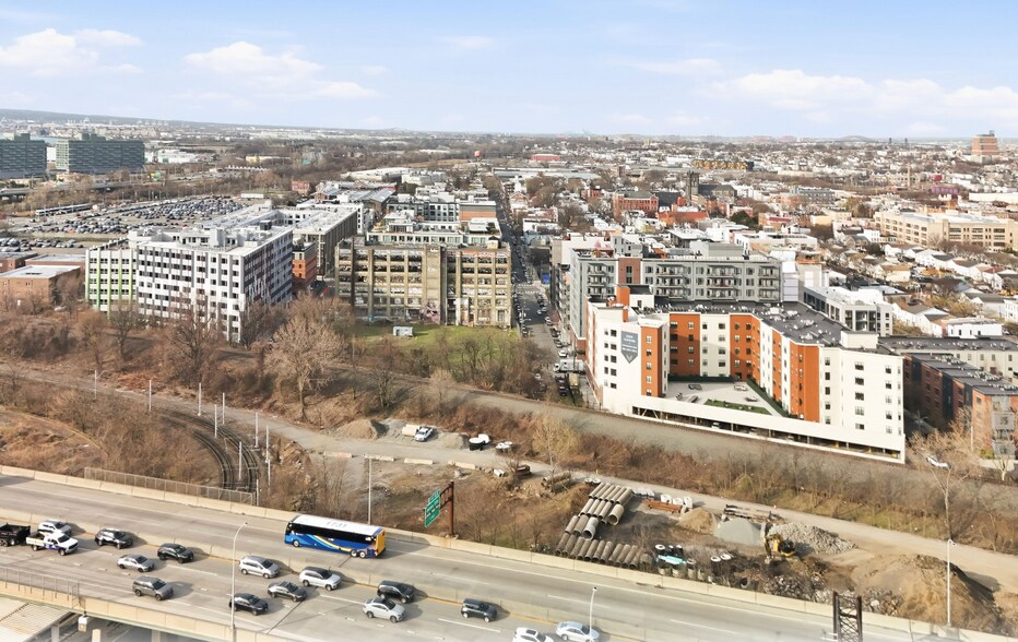 More Photos Of 279-281 Pine St, Jersey City Storefront For Sale