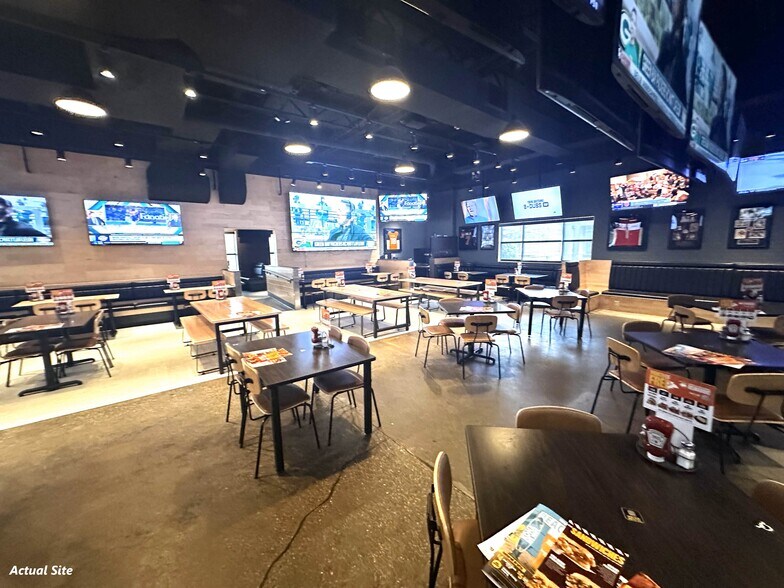 More Photos Of 3969 Morse Xing, Columbus Restaurant For Sale