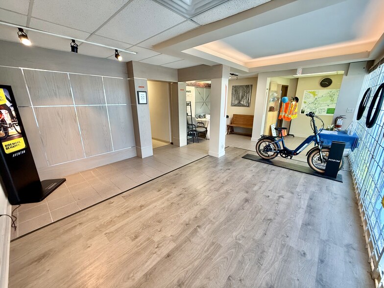 More Photos Of 7228 Progress Way, Delta Manufacturing For Sale