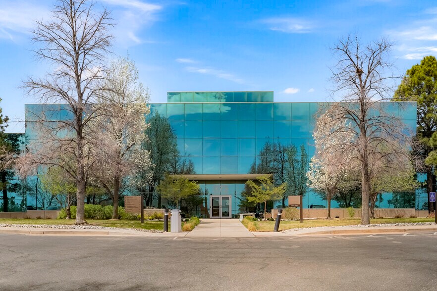 Primary Photo Of 373 Inverness Pkwy, Englewood Research And Development For Lease