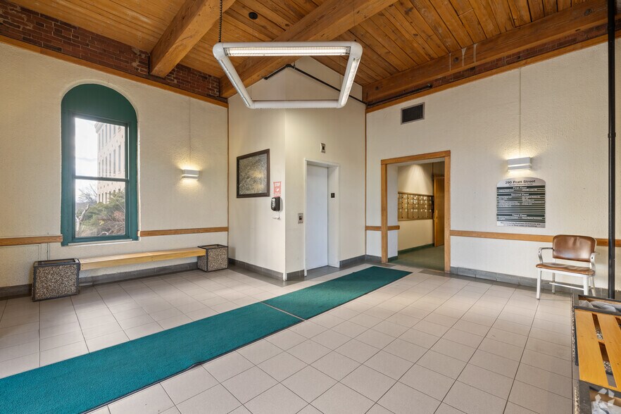 More Photos Of 290 Pratt St, Meriden Light Manufacturing For Lease