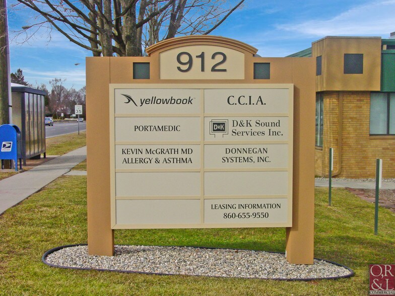 More Photos Of 912 Silas Deane Hwy, Wethersfield Office For Lease