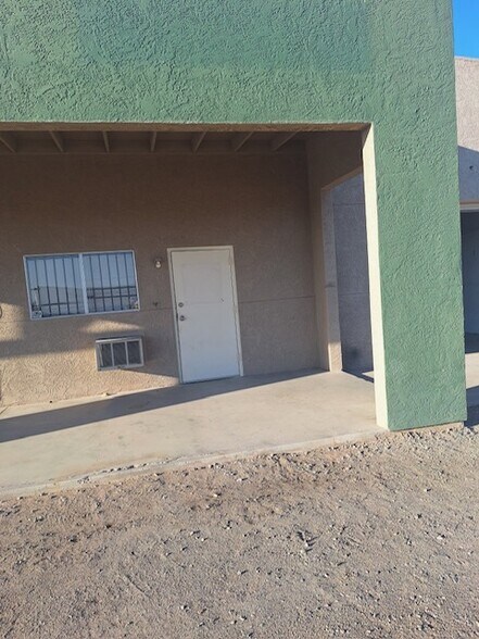 More Photos Of 3373 E Gila Ridge Rd, Yuma Warehouse For Lease