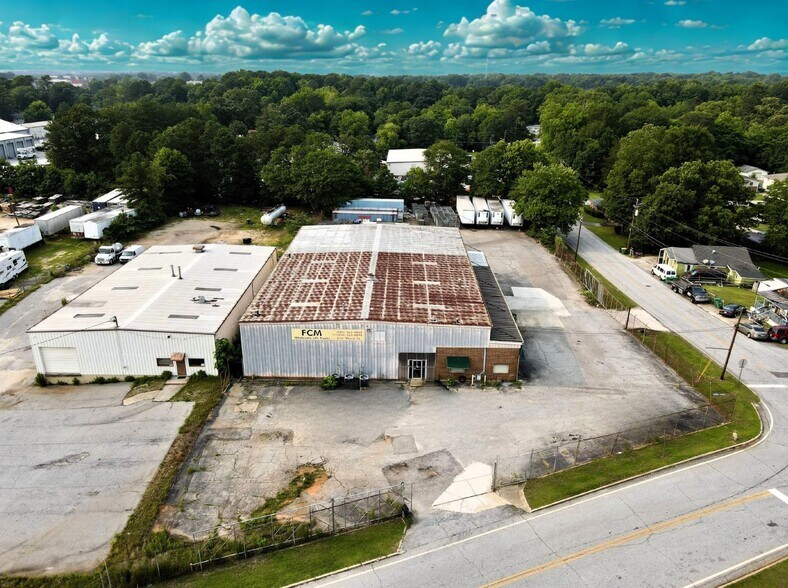 Primary Photo Of 345 Third St, Forest Park Distribution For Sale