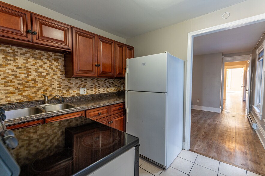 More Photos Of 1015 W Hamilton St, Allentown Multifamily For Sale