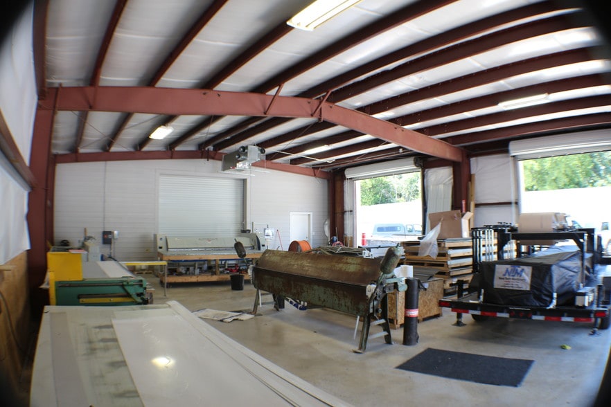 More Photos Of 618 S Belt Line Rd, Irving Office For Lease