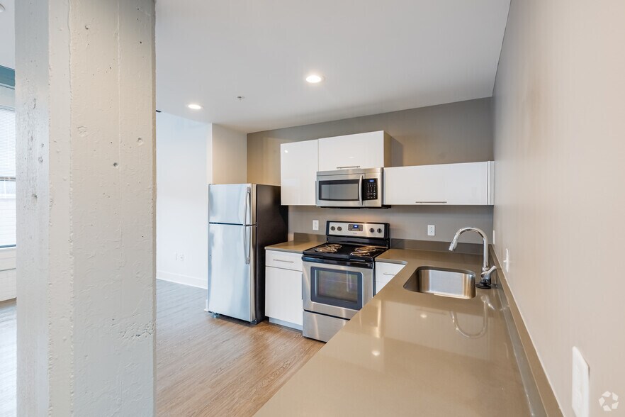 More Photos Of 432-440 1st Ave, Pittsburgh Apartments For Lease