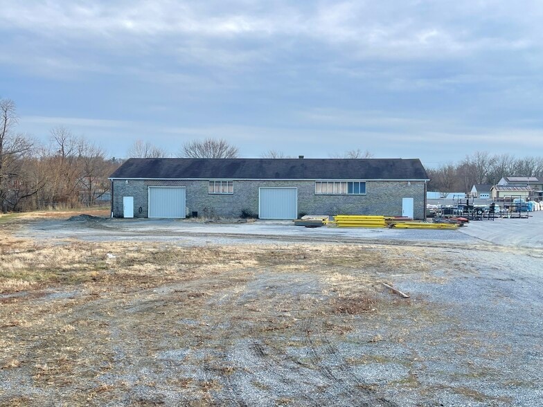 More Photos Of 3737 Lincoln Way W, Chambersburg Flex For Lease