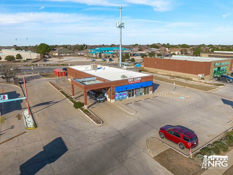 Primary Photo Of 4218 W Wadley Ave, Midland Freestanding For Sale