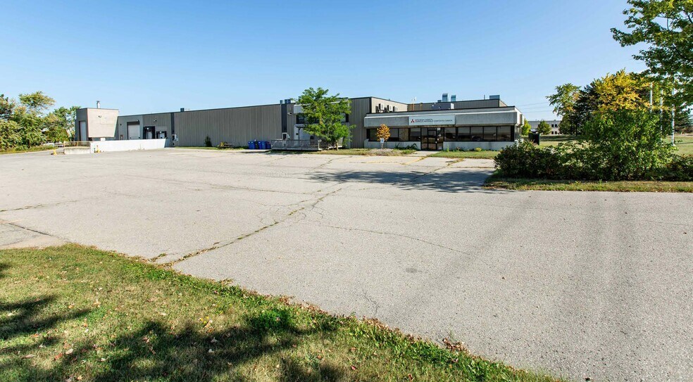 More Photos Of 495 Laird Rd, Guelph Warehouse For Sale