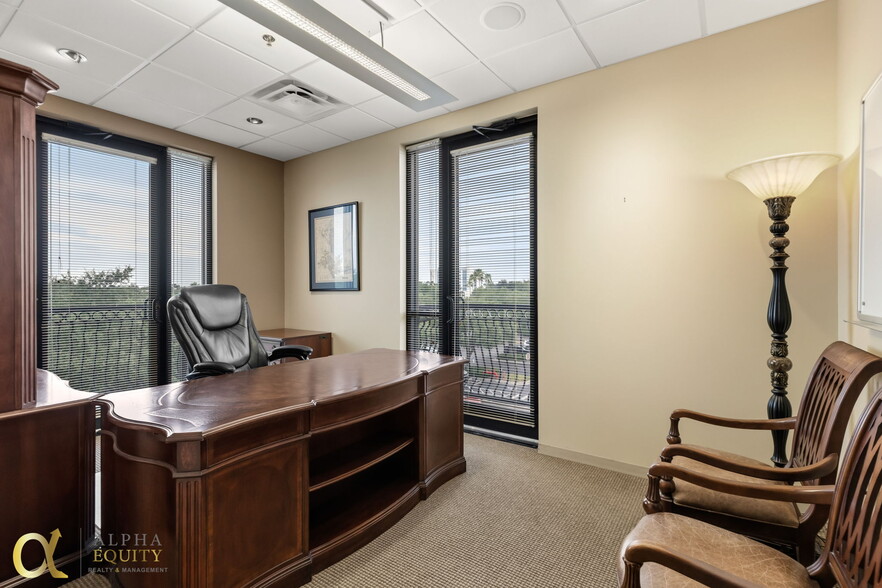 More Photos Of 1525 International Pky, Lake Mary Office For Sale