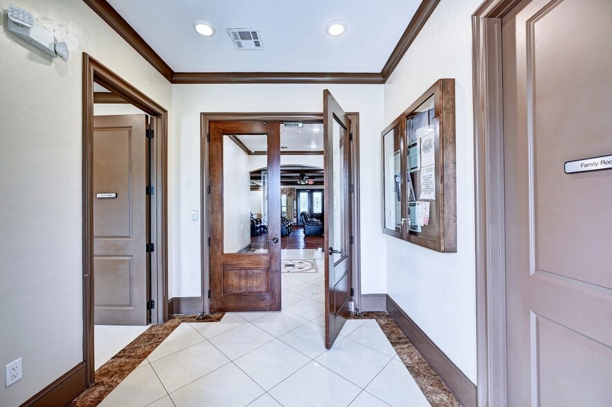 More Photos Of 18111 Timber Forest Dr, Humble Healthcare For Sale