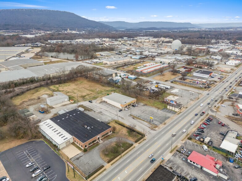 More Photos Of 4211 Rossville Blvd, Chattanooga Freestanding For Sale