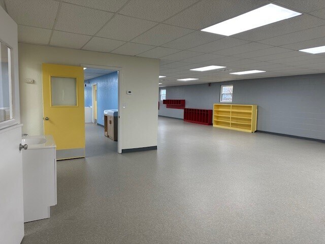 More Photos Of 3600 S May Ave, Oklahoma City Daycare Center For Sale