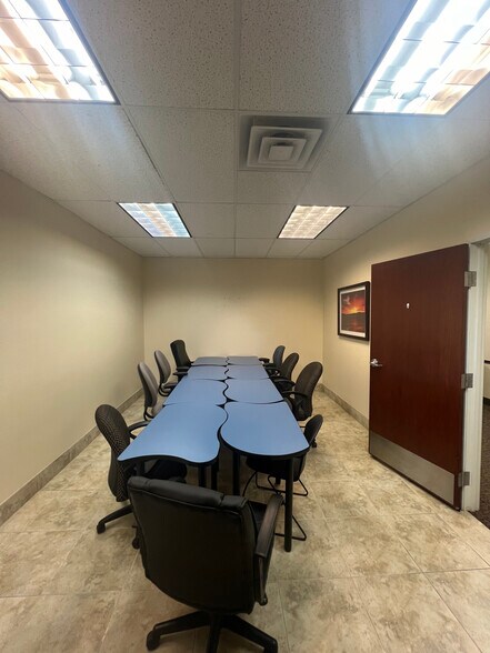 More Photos Of 555-561 E 1860 S, Provo Office For Sale