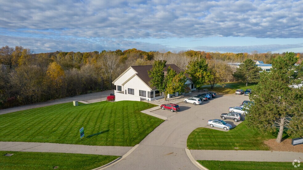 More Photos Of 3451 Dunckel Rd, Lansing Office For Sale