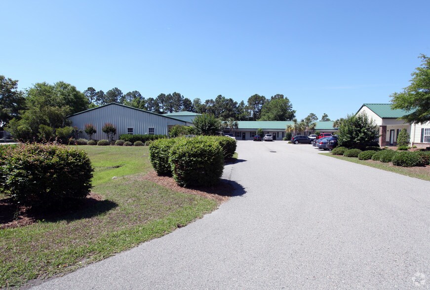 Primary Photo Of 207 Commerce Dr, Pawleys Island Flex For Lease