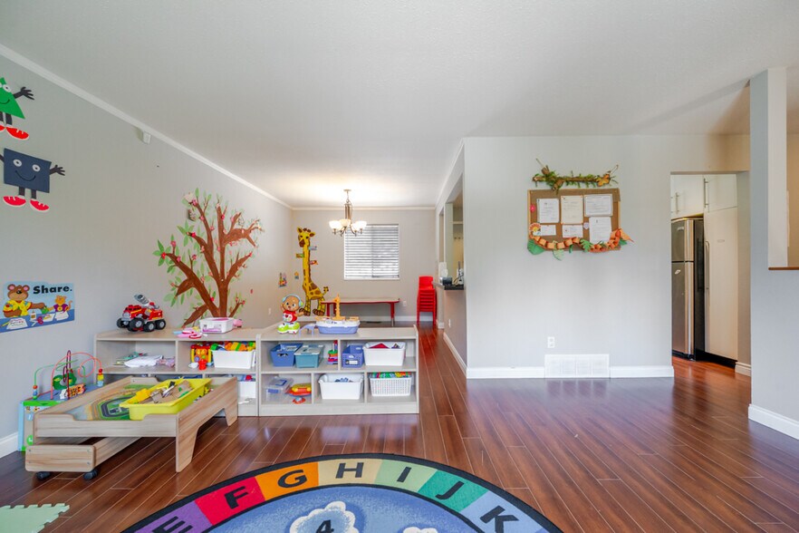 More Photos Of 32533 Ptarmigan Dr, Mission Daycare Center For Sale